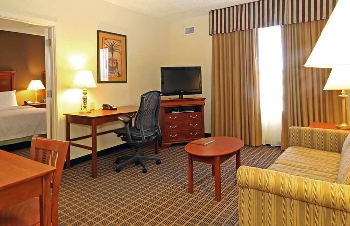 Imagen de los interiores del Hotel Homewood Suites By Hilton Columbia, Columbia. Foto 11