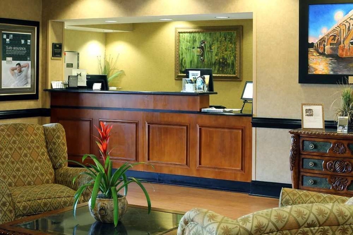 Imagen de los interiores del Hotel Homewood Suites By Hilton Columbia, Columbia. Foto 12