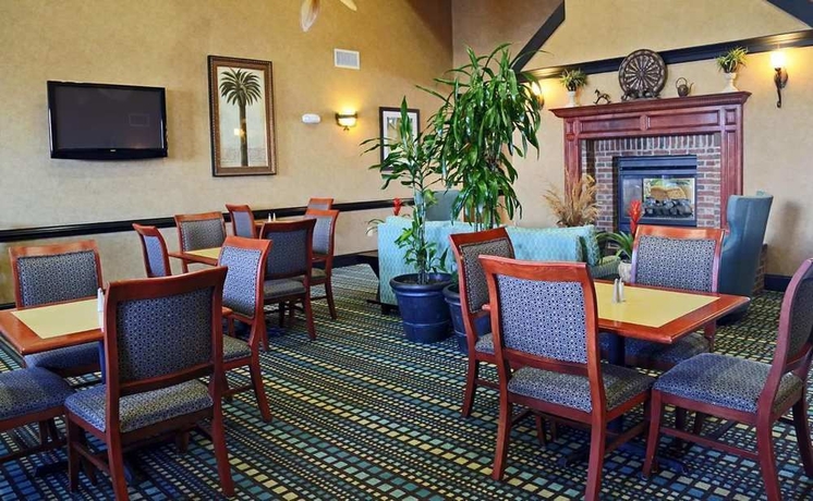 Imagen del bar/restaurante del Hotel Homewood Suites By Hilton Columbia. Foto 1