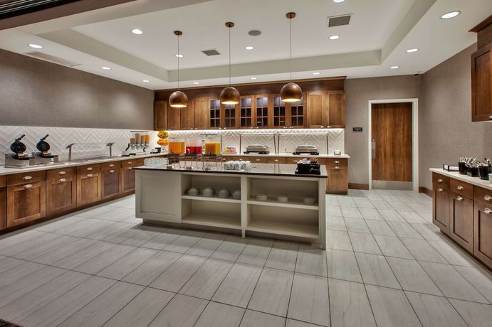 Imagen del bar/restaurante del Hotel Homewood Suites By Hilton Columbus/easton, Oh. Foto 4
