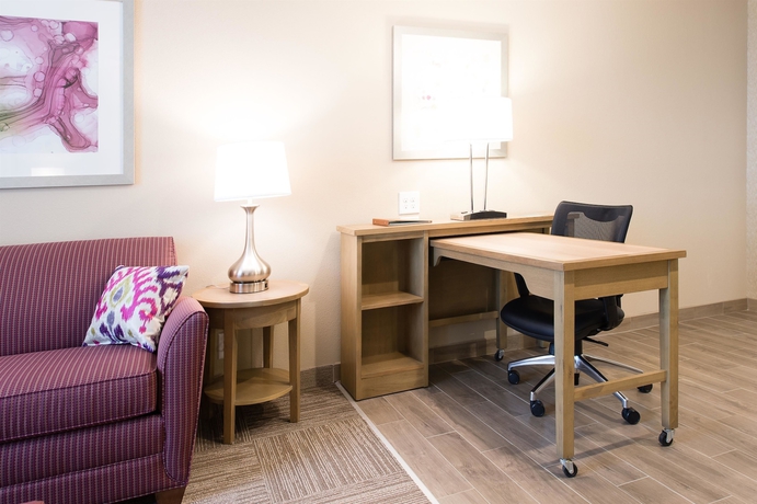 Imagen de la habitación del Hotel Homewood Suites By Hilton Concord Charlotte. Foto 7