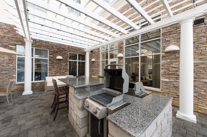 Imagen de los exteriores del Hotel Homewood Suites By Hilton Concord Charlotte. Foto 12