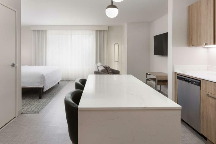 Imagen de la habitación del Hotel Homewood Suites By Hilton Cypress. Foto 4