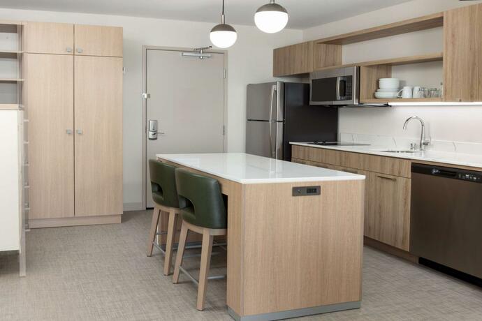 Imagen de la habitación del Hotel Homewood Suites By Hilton Cypress. Foto 11