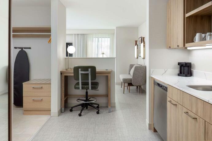 Imagen de la habitación del Hotel Homewood Suites By Hilton Cypress. Foto 13