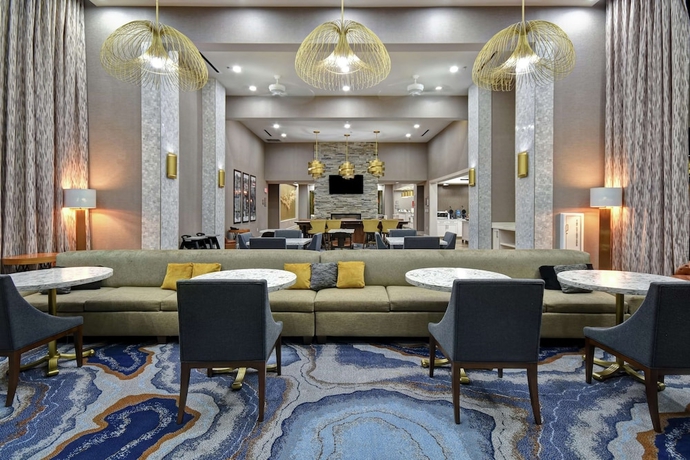 Imagen de los interiores del Hotel Homewood Suites By Hilton Dallas Arlington South. Foto 16