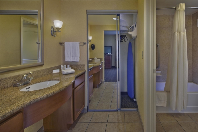 Imagen de la habitación del Hotel Homewood Suites By Hilton Daytona Beach Speedway-airport. Foto 7