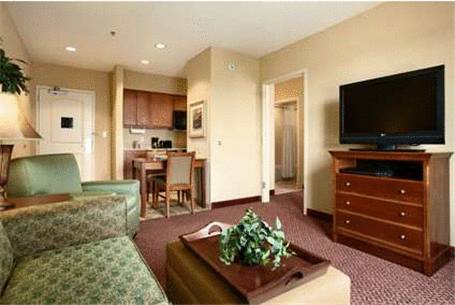 Imagen de la habitación del Hotel Homewood Suites By Hilton Decatur-forsyth. Foto 6
