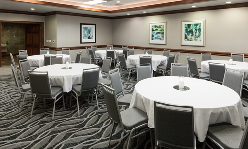 Imagen general del Hotel Homewood Suites By Hilton Denton. Foto 14