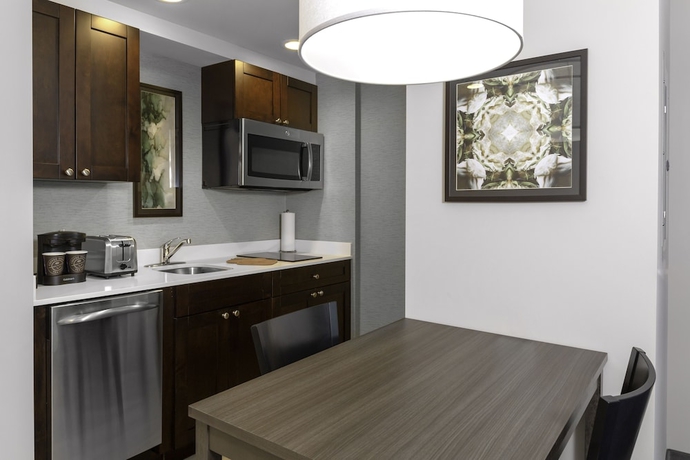 Imagen de la habitación del Hotel Homewood Suites By Hilton East Lansing, Mi. Foto 13