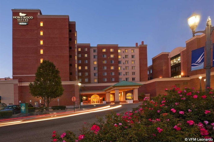 Imagen general del Hotel Homewood Suites By Hilton Edgewater. Foto 6