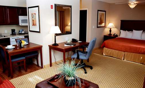 Imagen general del Hotel Homewood Suites By Hilton El Paso Airport. Foto 9
