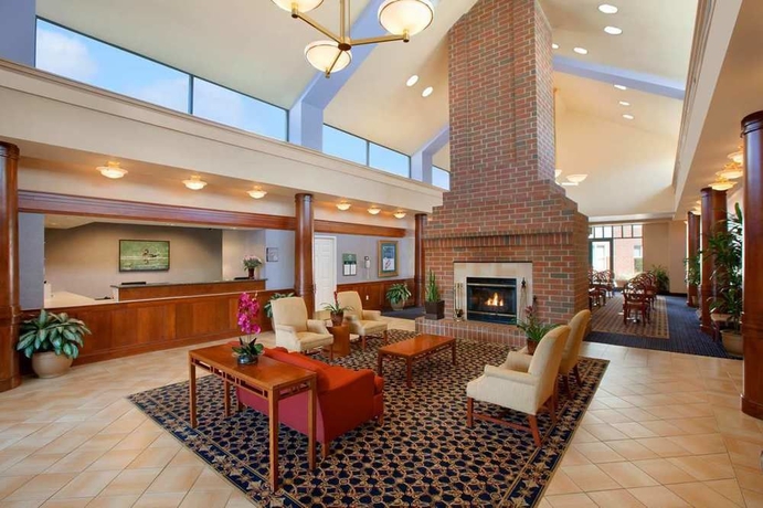Imagen de los interiores del Hotel Homewood Suites By Hilton Falls Church - I-495 At Rt. 50. Foto 13