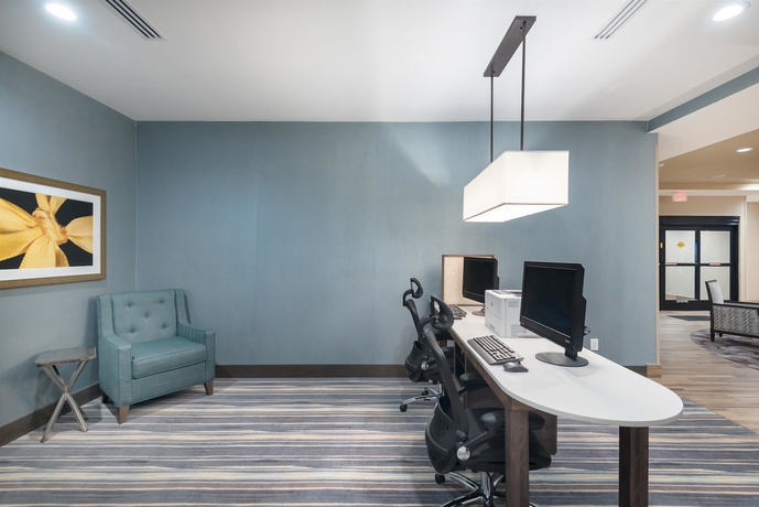 Imagen de los interiores del Hotel Homewood Suites By Hilton Fayetteville. Foto 15