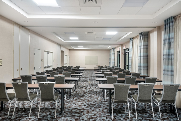 Imagen de los interiores del Hotel Homewood Suites By Hilton Fayetteville. Foto 17