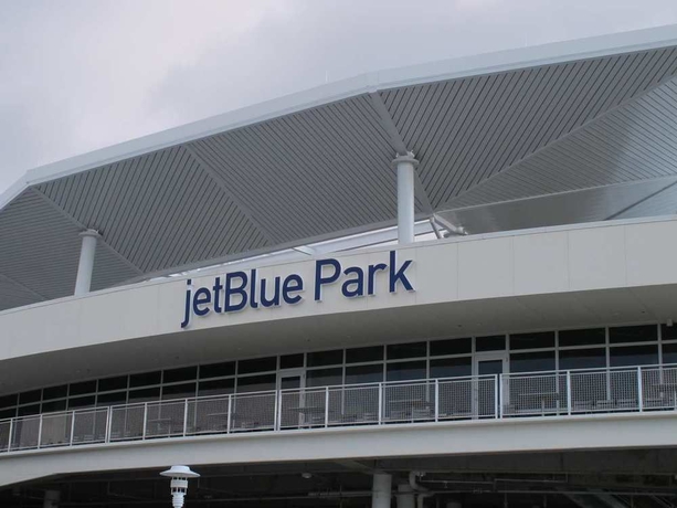 Imagen general del Hotel Homewood Suites By Hilton Fort Myers. Foto 1