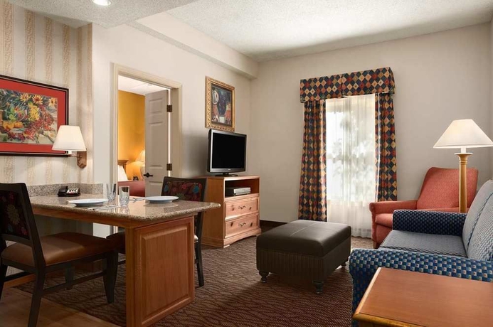 Imagen de los interiores del Hotel Homewood Suites By Hilton Fort Myers. Foto 13