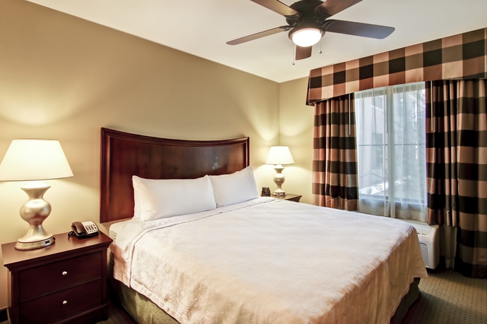 Imagen de la habitación del Hotel Homewood Suites By Hilton Fresno. Foto 7