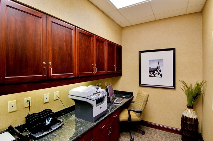 Imagen de los interiores del Hotel Homewood Suites By Hilton Fresno. Foto 12