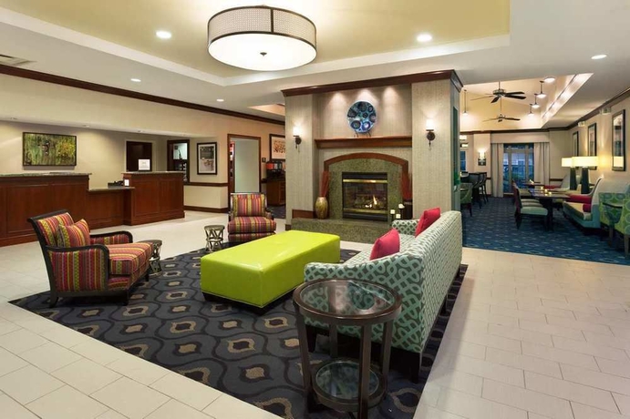 Imagen de los interiores del Hotel Homewood Suites By Hilton Gainesville. Foto 7
