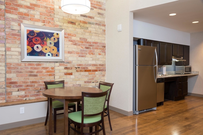 Imagen de la habitación del Hotel Homewood Suites By Hilton Grand Rapids Downtown. Foto 8