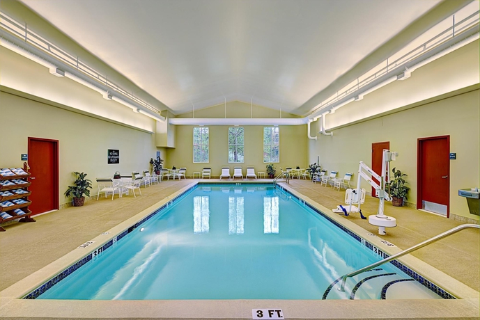 Imagen de la piscina del Hotel Homewood Suites By Hilton Hartford-farmington. Foto 16
