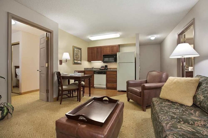 Imagen de la habitación del Hotel Homewood Suites By Hilton Hillsboro/beaverton. Foto 5