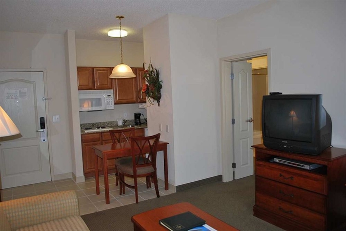 Imagen de los interiores del Hotel Homewood Suites By Hilton Houston Iah Airport Beltway 8. Foto 6