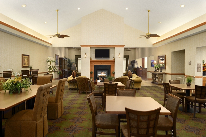 Imagen del bar/restaurante del Hotel Homewood Suites By Hilton Houston Iah Airport Beltway 8. Foto 2