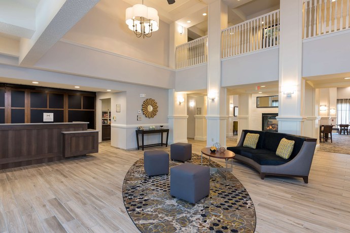 Imagen de los interiores del Hotel Homewood Suites By Hilton Indianapolis Northwest. Foto 17