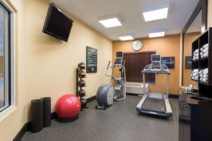 Imagen de los interiores del Hotel Homewood Suites By Hilton Indianapolis Northwest. Foto 19