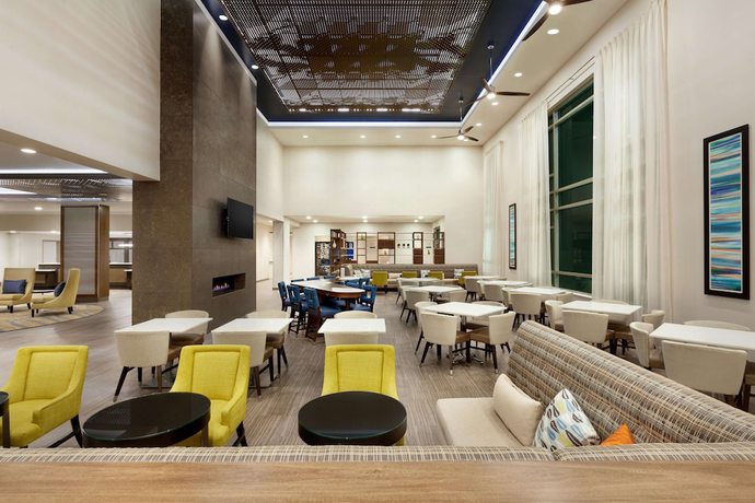 Imagen de los interiores del Hotel Homewood Suites By Hilton Irvine John Wayne Airport. Foto 17