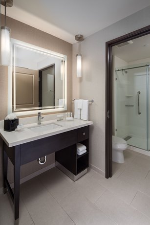 Imagen de la habitación del Hotel Homewood Suites By Hilton Irvine John Wayne Airport. Foto 7