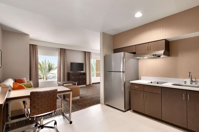 Imagen de la habitación del Hotel Homewood Suites By Hilton Irvine John Wayne Airport. Foto 10