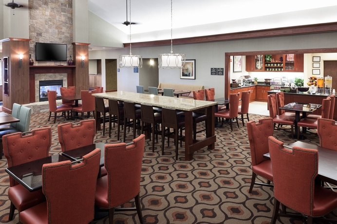 Imagen del bar/restaurante del Hotel Homewood Suites By Hilton Irving - Dfw Airport. Foto 5