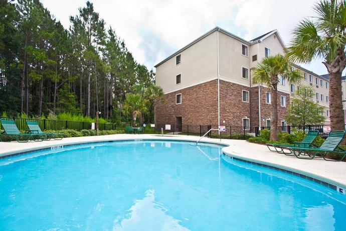 Imagen general del Hotel Homewood Suites By Hilton Jacksonville Deerwood Park. Foto 5