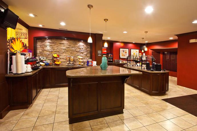 Imagen general del Hotel Homewood Suites By Hilton Jacksonville Deerwood Park. Foto 4