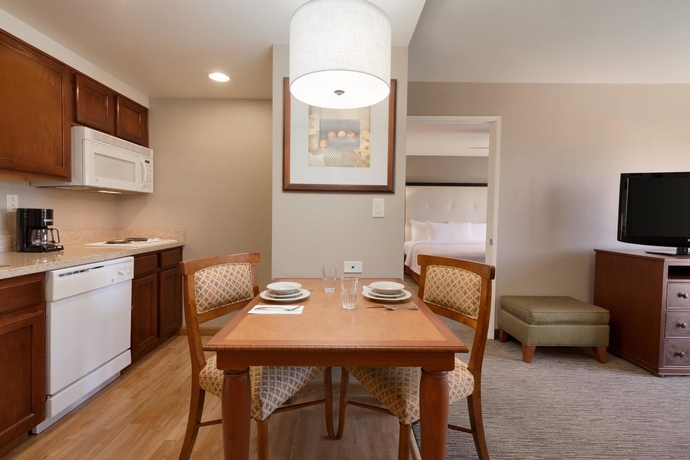 Imagen de la habitación del Hotel Homewood Suites By Hilton La Quinta. Foto 2