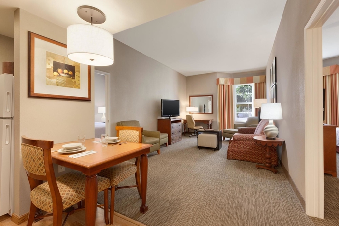 Imagen de la habitación del Hotel Homewood Suites By Hilton La Quinta. Foto 3