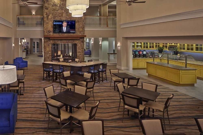 Imagen del bar/restaurante del Hotel Homewood Suites By Hilton Lake Mary. Foto 3