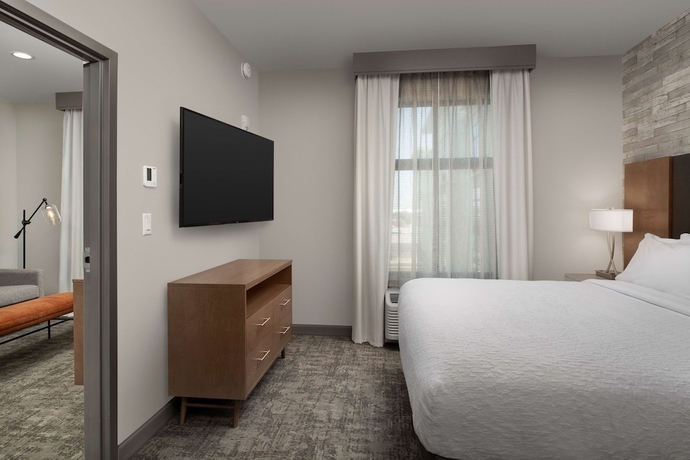 Imagen de la habitación del Hotel Homewood Suites By Hilton Louisville Airport. Foto 15