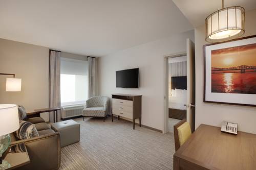 Imagen de la habitación del Hotel Homewood Suites By Hilton Louisville Downtown, Ky. Foto 2