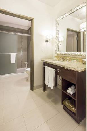 Imagen de la habitación del Hotel Homewood Suites By Hilton Lynnwood Seattle Everett, Wa. Foto 2