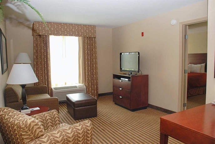 Imagen de los interiores del Hotel Homewood Suites By Hilton Macon-north. Foto 6