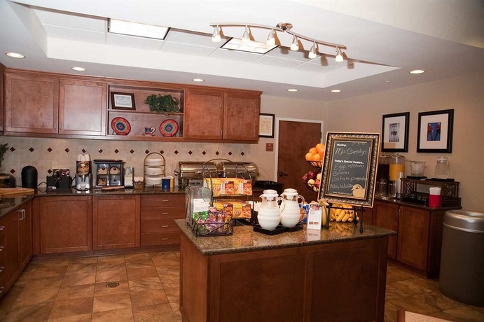 Imagen del bar/restaurante del Hotel Homewood Suites By Hilton Memphis-germantown. Foto 3
