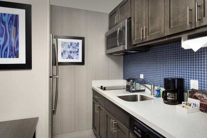 Imagen de la habitación del Hotel Homewood Suites By Hilton Metairie New Orleans. Foto 2