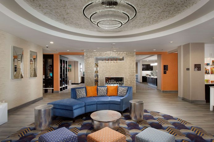 Imagen de los interiores del Hotel Homewood Suites By Hilton Metairie New Orleans. Foto 20