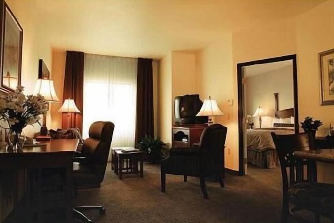 Imagen de la habitación del Hotel Homewood Suites By Hilton Montgomery Eastchase. Foto 12