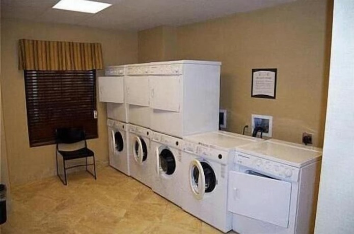 Imagen general del Hotel Homewood Suites By Hilton Montgomery Eastchase. Foto 1