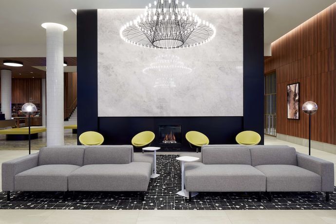 Imagen de los interiores del Hotel Homewood Suites By Hilton Montreal Midtown. Foto 18
